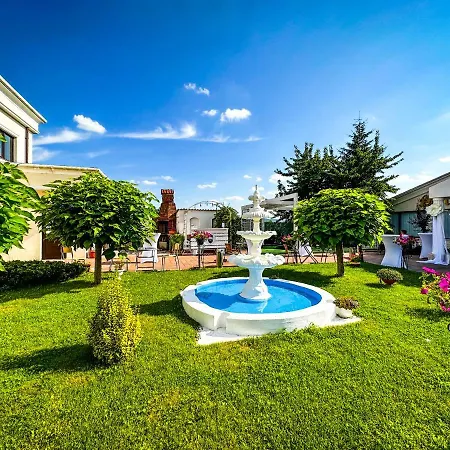 Pensiunea Cristal 4*