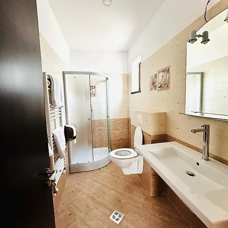 Hotel Pensiunea Cristal